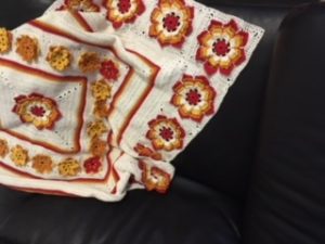 Sunshine flower blanket - adding the big flowers