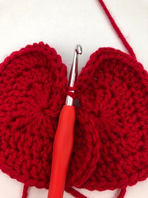 shows how to join two hearts 2 of 9