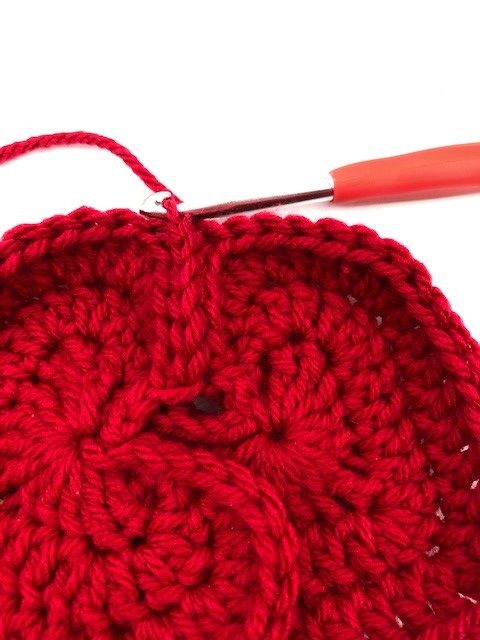 shows the start of the joining seam